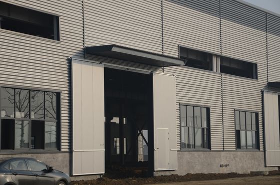 Lớp phủ chống cháy khung thép đường đo nhẹ Xây dựng kho cửa sổ trước