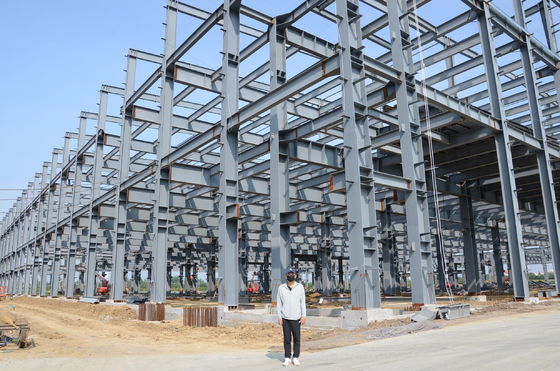 ISO9001 Cấu trúc thép nhẹ được chế tạo sẵn Tòa nhà Xây dựng Xưởng luyện kim