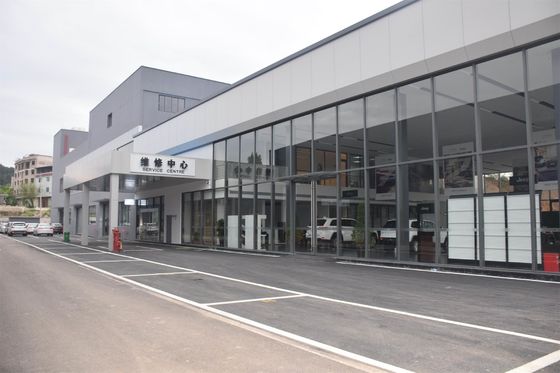 Q235B kho khung thép với tấm mái và tường cách nhiệt