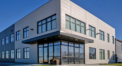 Aluminium hợp kim cửa sổ cấu trúc thép Prefab Xưởng kho cho xây dựng nhanh chóng và dễ dàng