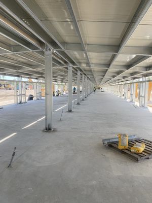 Ưu tiên Chiếc đèn sân thượng Prefab Steel Warehouse Lắp đặt nhanh chóng