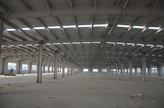 Cấu trúc thép nhẹ di động Hangar Cửa hàng kho Góc nhà