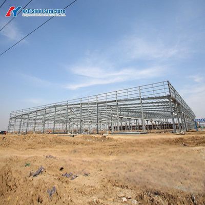 Nhà kho công nghiệp nhà xưởng kết cấu thép Q355B với bu lông cường độ cao